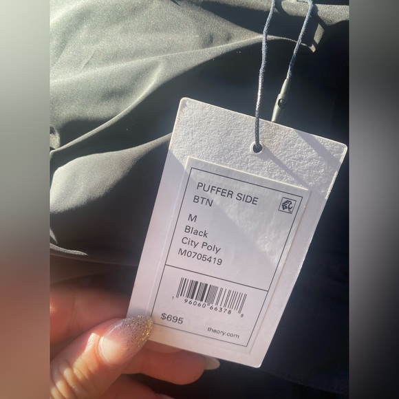 Theory Norine Hooded Puffer Coat Brand new with tags and red tag from the runway - Picture 4 of 10